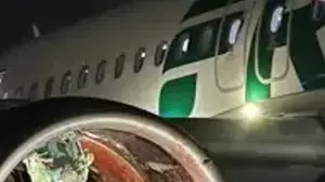 נוסע נשאב לתוך מנוע של מטוס חברת פרונטיר איירליינס