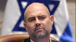 אמיר אוחנה, 11 במאי 2026