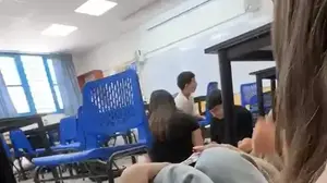 תלמידים מסתתרים בעת אזעקה, קריית שמונה