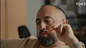 מאור בורג מתוך הפרק השלישי של הסדרה "מלכת השכונה"