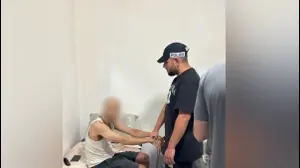 החשוד בניפוץ דלת משרדי 12