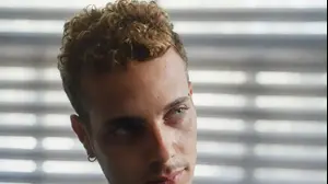 אורי קומאי מתוך צילומי הסרט"דם במים"