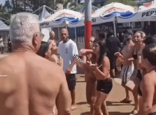 קטטה אלימה בין אימהות בפארק המים ימית 2000