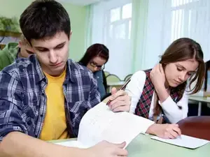 עלייה בביקוש בגלל האנטישמיות: מאות צעירים באירופה ניגשים לבחינת הפסיכומטרי