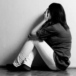 נאנסה באכזריות על ידי המטפל, הפרקליטות כשלה בהעמדה לדין - והאנס הודה לאחר עסקת הטיעון