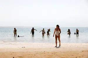 סוף שבוע לוהט: גל החום יחריף – ומתי תגיע הקלה? | התחזית