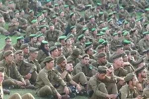 "הלוחמים יהיו בשורות הראשונות של הצבא": מתגייסי חטיבת הנח"ל החדשים מתייצבים בבקו"ם