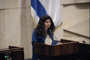 בגלל חוק החסינות לעריקים: שרן השכל מתפטרת מתפקידה כסגנית שר החוץ