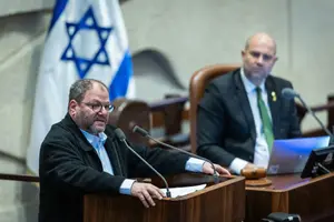 ח"כ כסיף האשים את נתניהו ורוטמן במותם של החוטפים, וחטף: "אפס מאופס, כלומניק"