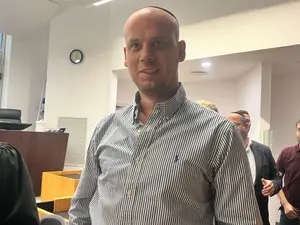 פלדשטיין שובר שתיקה:  "אמרו לי להוציא את המילה אחריות מהלקסיקון"