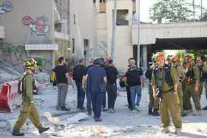 פיקוד העורף: אין שינוי בהנחיות, ייתכנו הקלות ביום שני