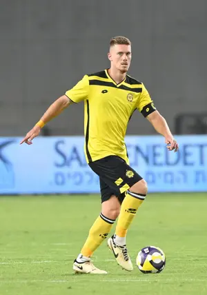 יובל שדה התרשם לטובה: צפוי לחתום בפ.צ. האנוי לשנתיים