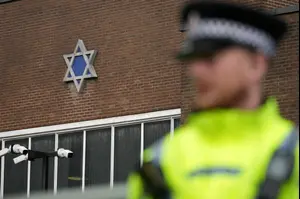 בצל הפיגוע בקנדה: אבטחה קפדנית על מנייני כיפור בעולם היהודי