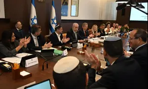 השלטון נפל: ישראל כבר איננה דמוקרטיה - אלא יוריסטוקרטיה