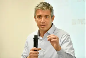 הנדל במתקפה: איזנקוט מנסה לחסל אותי, ליברמן לא עשה כלום 30 שנה