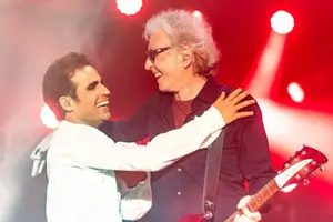 אחרי כמעט 30 שנה: אביב גפן וברי סחרוף שוב יחד