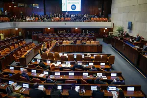 אושרה הארכה גורפת לרישיונות ואישורים בתקופת מבצע 