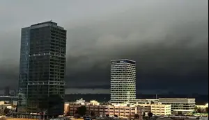 לאחר שבת שמשית, הגשם חוזר: גשמים מקומיים בראשון, מערכת מזג משמעותית תגיע בערב החג | התחזית המלאה