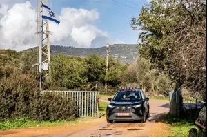 מאמן בכיר בהתעמלות קרקע חשוד בעבירות מין בצעירה במשך עשור