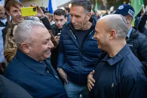 טובים השניים - רק בלי אגו: איזנקוט צריך לחבור עוד היום לבנט