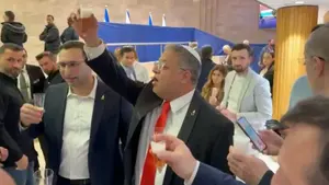 כסיף, עבאס וח