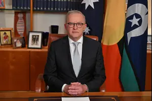 משבר דלק באוסטרליה בשל המלחמה, ר