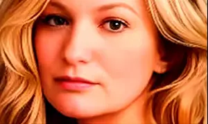 הפנים האמיתיות של הפוליטיקאית היפהפייה נחשפו - והיא גורשה מהמפלגה