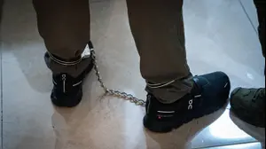 על רקע סכסוך עם משפחת מוסלי: מטען חבלה הוצמד לדלת דירה בר