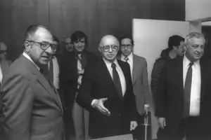 הדילוגים חוזרים: המו