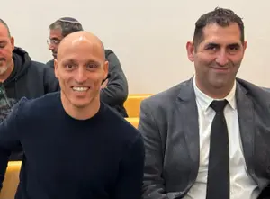 הצתה פוליטית בעכו? רכב של מקורבת לראש העיר לשעבר עלה באש