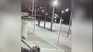 המתין לו ברחוב וירה מטווח אפס: כתב אישום נגד קטין ברצח בן 60 בלוד | תיעוד