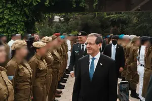 מצדיעים לחיילים: טקס מצטייני הנשיא ליום העצמאות ה-78 | ישיר