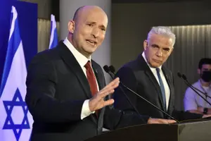 יש נדידה, אין הכרעה: האיחוד של בנט ולפיד משחזר את ההיסטוריה