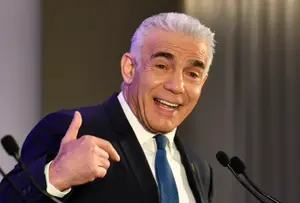 האמירה של השר שמעוררת זעם במערכת הפוליטית: 