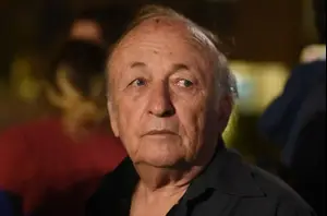 הצייר והסופר עטור הפרסים יאיר גרבוז הלך לעולמו בגיל 80
