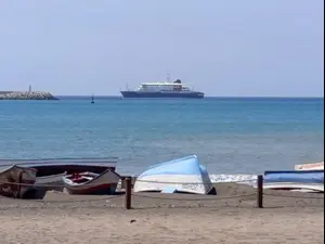 אוניית הקרוז הנגועה בווירוס תפליג לספרד: 