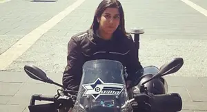 פורצת דרך: השוטרת שפועלת למען הקהילה הגאה - בעיר הכי מורכבת בארץ