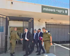 דרעי ביקר עריקים חרדים בכלא 10: "די להתייחס ללומדי תורה כעבר