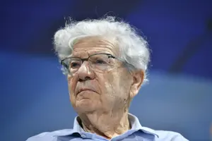מאהרן ברק ועד היום: הוויכוח על גבולות הכוח של בית המשפט