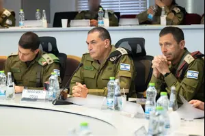 זמיר על איראן: "ערוכים לחזרה מיידית ללחימה, מערך ההגנה האווירית בכוננות"
