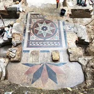 מרגש: שמות המתפללים נחשפו בבית הכנסת שנשרף בשואה