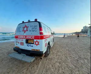 טרגדיה בחוף הים בבת ים: גבר בן 25 טבע למוות