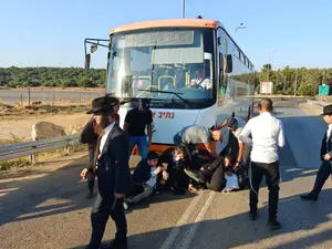 שבוע שישי ברציפות: הפגנות בצפת נגד הפעלת תחבורה ציבורית לפני צאת שבת