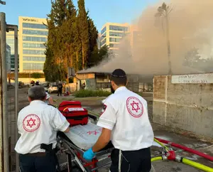 אישה כבת 40 נספתה בשריפה שפרצה בחולון