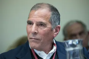 פנחס עידן עונה לסמוטריץ': "נשגב מבינתי למה דווקא נתב"ג קרס פתאום"