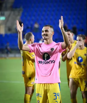 בדרך ל-MLS: אבו פרחי קיבל את הוויזה והמריא לארה"ב