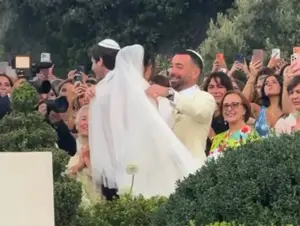 חתונת הענק של עומר אדם וסשה יצאה לדרך
