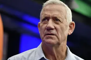 הצעת הבכירים בגוש השינוי לגנץ תמורת פרישה מהתמודדות | פרסום ראשון