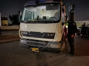 בלי לפרוץ ובלי להתניע: השיטה לגניבת רכבים שמדאיגה בדרום