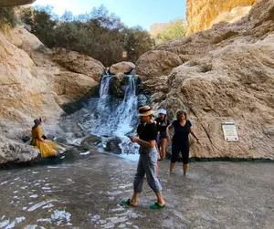 עין בוקק שלא הכרתם: המסלול הרטוב שאין בו כמעט מטיילים